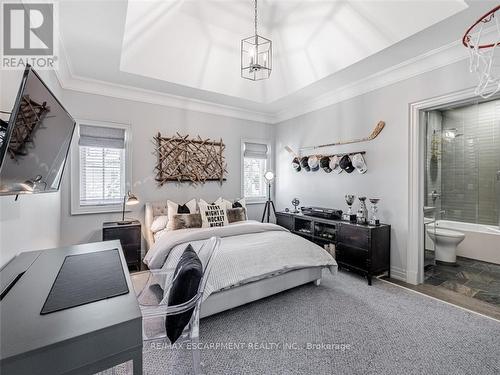 393 Maple Grove Drive, Oakville, ON - Indoor Photo Showing Bedroom