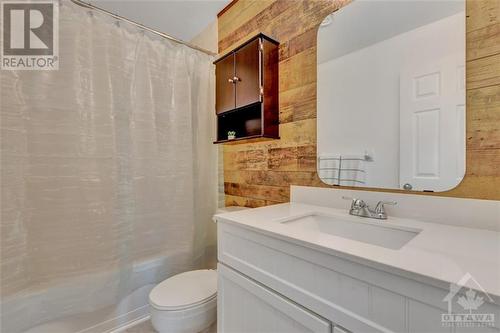 1113K Stittsville Main Street, Stittsville, ON - Indoor Photo Showing Bathroom