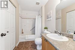 Main floor washroom  4-pc with laundry room - 