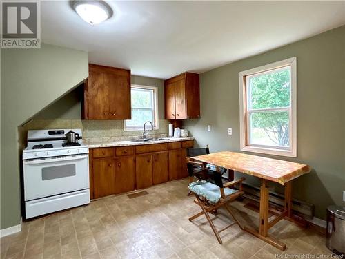 169 Bay Du Vin River Road, Bay Du Vin, NB - Indoor Photo Showing Kitchen With Double Sink