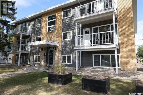 5 230 Broadway Avenue E, Regina, SK - Outdoor With Balcony With Facade