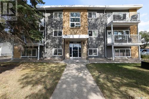 5 230 Broadway Avenue E, Regina, SK - Outdoor With Balcony With Facade