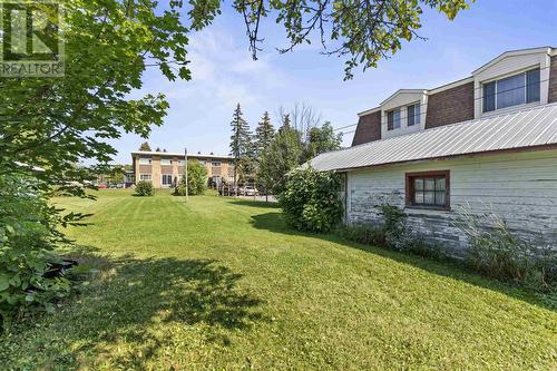 430 Mcnabb St, Sault Ste. Marie, ON - Outdoor