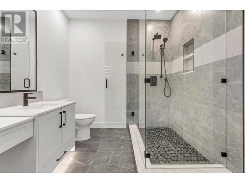 3924 Brink Court, Prince George, BC - Indoor Photo Showing Bathroom