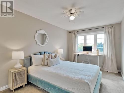 51 Gateway Court, Whitby, ON - Indoor Photo Showing Bedroom