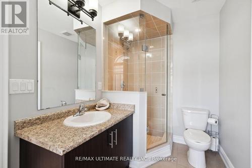 204 Strachan Trail, New Tecumseth, ON - Indoor Photo Showing Bathroom