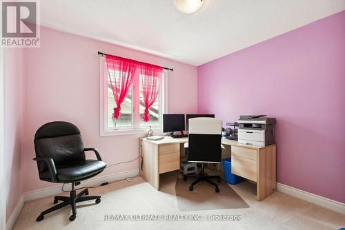 204 Strachan Trail, New Tecumseth, ON - Indoor Photo Showing Office