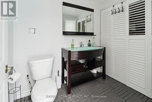 204 Strachan Trail, New Tecumseth, ON - Indoor Photo Showing Bathroom