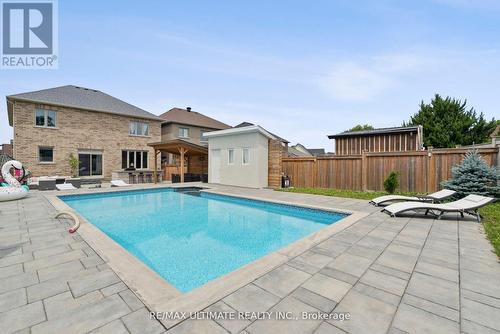 204 Strachan Trail, New Tecumseth, ON - Outdoor With In Ground Pool With Backyard