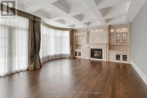 29 Riverside Boulevard W, Vaughan, ON - Indoor Photo Showing Living Room With Fireplace