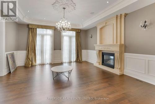 29 Riverside Boulevard W, Vaughan, ON - Indoor Photo Showing Living Room With Fireplace