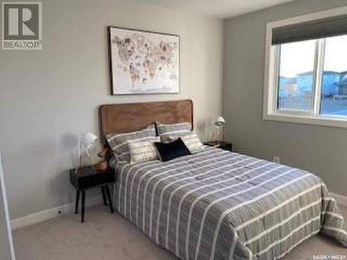 118 Katz Avenue, Saskatoon, SK - Indoor Photo Showing Bedroom