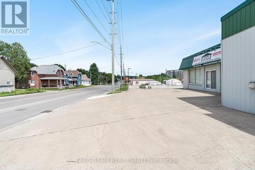 620 Bay Street, Midland, ON 