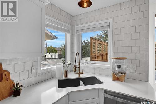 3640 Bishop Crescent E, Regina, SK - Indoor Photo Showing Kitchen With Double Sink