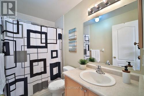 9 Blackcherry Lane, Brampton (Sandringham-Wellington), ON - Indoor Photo Showing Bathroom