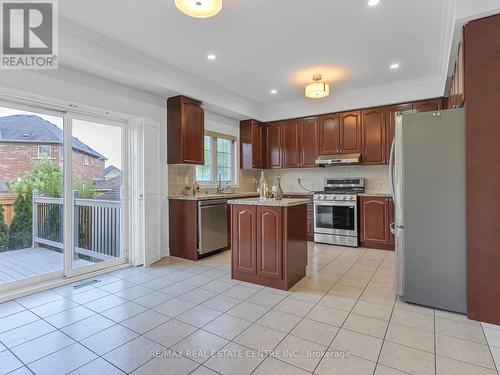 1 Fahey Drive, Brampton, ON - Indoor Photo Showing Kitchen