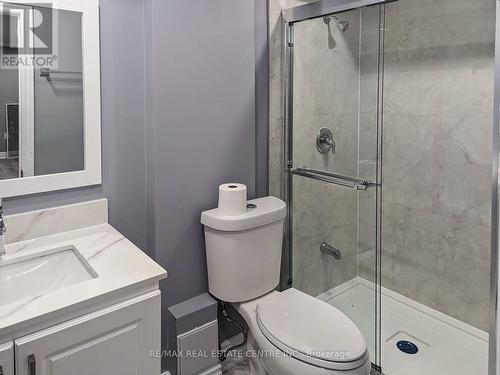 1 Fahey Drive, Brampton, ON - Indoor Photo Showing Bathroom