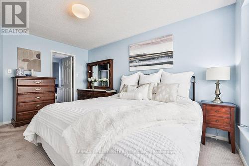 5258 Russell View Road, Mississauga, ON - Indoor Photo Showing Bedroom