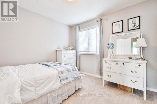 5258 Russell View Road, Mississauga, ON - Indoor Photo Showing Bedroom