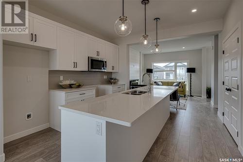 5516 Nicholson Avenue, Regina, SK - Indoor Photo Showing Kitchen With Double Sink