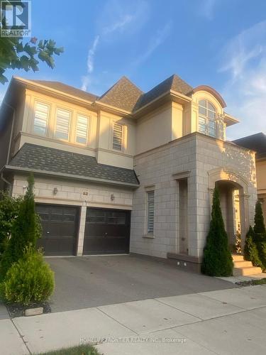 70 Threshing Mill Boulevard, Oakville, ON - Outdoor With Facade