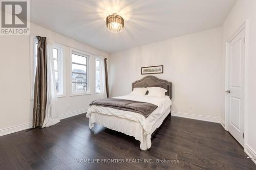 70 Threshing Mill Boulevard, Oakville, ON - Indoor Photo Showing Bedroom