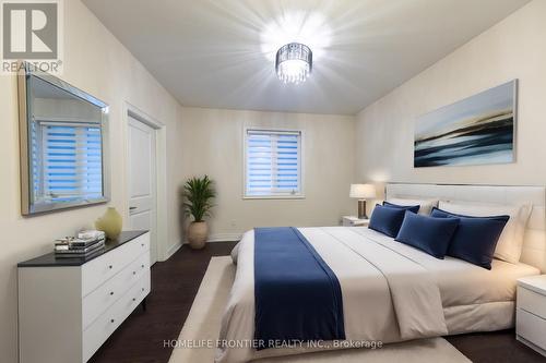 70 Threshing Mill Boulevard, Oakville, ON - Indoor Photo Showing Bedroom