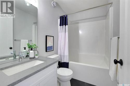 5513 Nicholson Avenue, Regina, SK - Indoor Photo Showing Bathroom