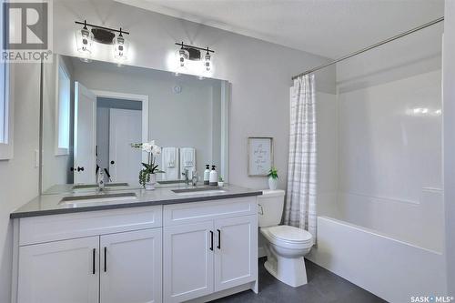 5513 Nicholson Avenue, Regina, SK - Indoor Photo Showing Bathroom