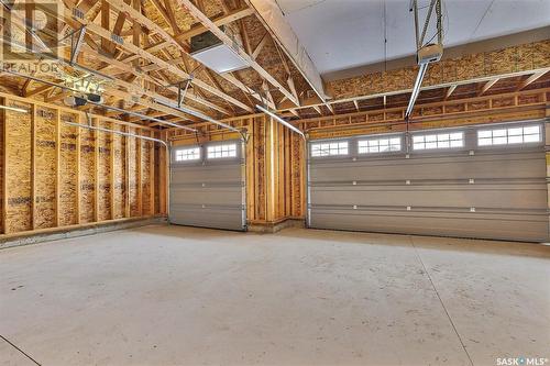 5513 Nicholson Avenue, Regina, SK - Indoor Photo Showing Garage