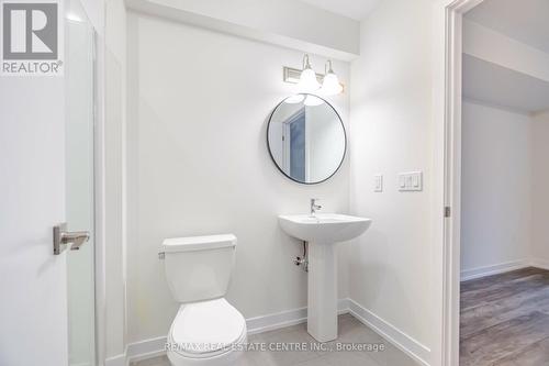 1320 Kobzar Drive N, Oakville, ON - Indoor Photo Showing Bathroom