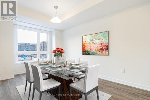 1320 Kobzar Drive N, Oakville, ON - Indoor Photo Showing Dining Room