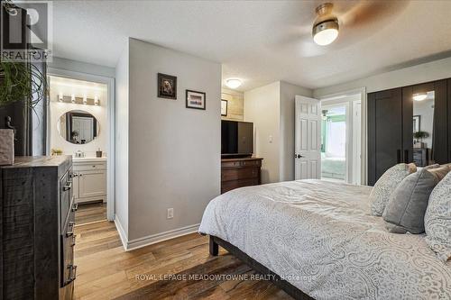 239 Jolliffe Avenue, Guelph/Eramosa (Rockwood), ON - Indoor Photo Showing Bedroom