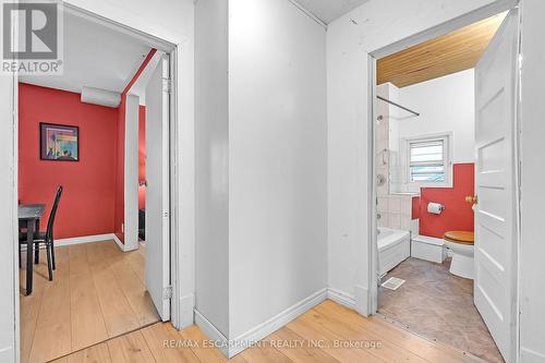 94 East 35Th Street, Hamilton, ON - Indoor Photo Showing Other Room