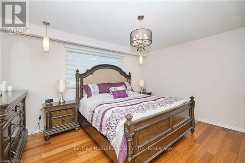 43225 Pettit Road W, Port Colborne, ON - Indoor Photo Showing Bedroom