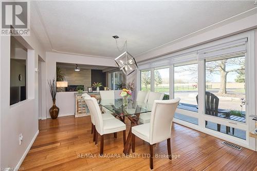 43225 Pettit Road W, Port Colborne, ON - Indoor Photo Showing Dining Room