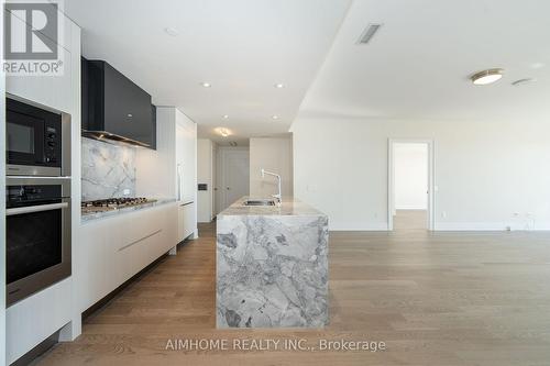 208 - 118 Merchants' Wharf, Toronto, ON - Indoor Photo Showing Kitchen