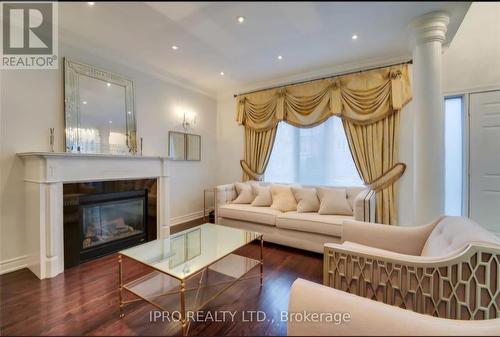 117 Theodore Place, Vaughan, ON - Indoor Photo Showing Living Room With Fireplace