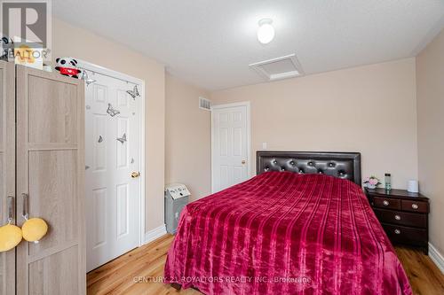 24 Caversham Drive, Brampton, ON - Indoor Photo Showing Bedroom