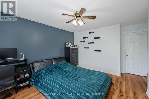 24 Caversham Drive, Brampton, ON - Indoor Photo Showing Bedroom