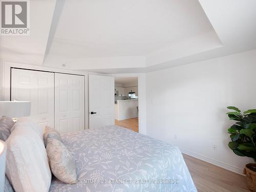 209 - 1470 Bishops Gate, Oakville, ON - Indoor Photo Showing Bedroom