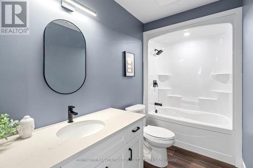 139 Victoria Avenue E, South Huron (Crediton), ON - Indoor Photo Showing Bathroom