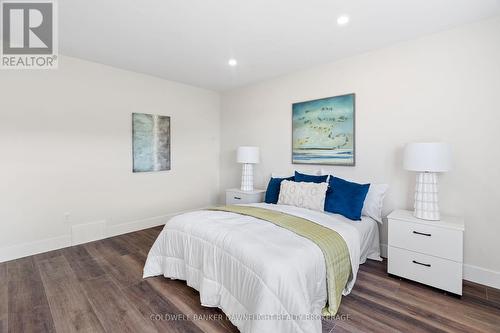 139 Victoria Avenue E, South Huron (Crediton), ON - Indoor Photo Showing Bedroom