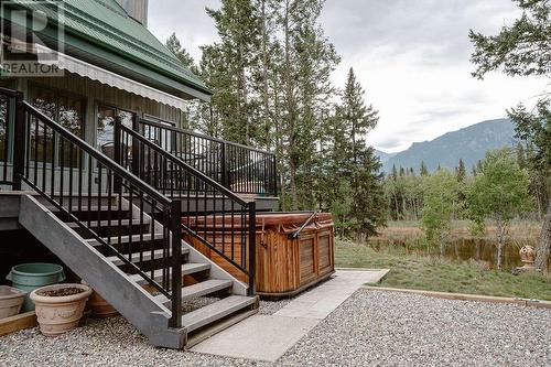 3928 Houlgrave  Road, Invermere, BC - Outdoor