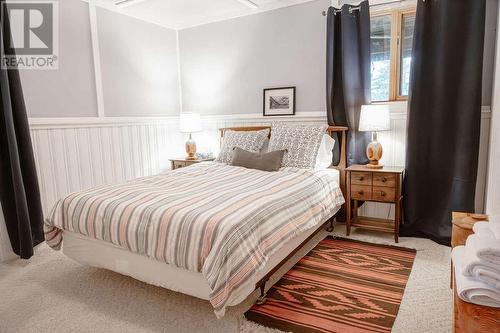 3928 Houlgrave  Road, Invermere, BC - Indoor Photo Showing Bedroom