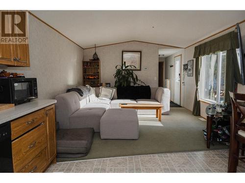 8570 S Honeymoon Drive, Prince George, BC - Indoor