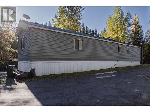 8570 S Honeymoon Drive, Prince George, BC - Outdoor