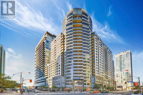 601 - 20 Blue Jays Way, Toronto, ON - Outdoor With Facade