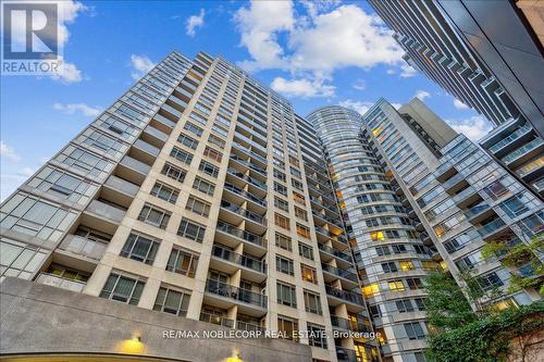 601 - 20 Blue Jays Way, Toronto, ON - Outdoor With Facade