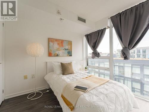 Lph05 - 36 Lisgar Street, Toronto (Little Portugal), ON - Indoor Photo Showing Bedroom